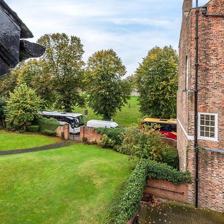 Host & Stay - Feversham House York Exterior photo